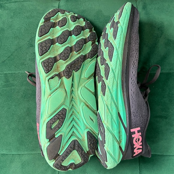 Hoka One One Clifton 8 in Outer Space Atlantis, 8.5 - Picture 10 of 10